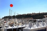 pub-ballon-geant-edmiston-port-yacht