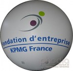 pub-ballon-geant-kpmg-france