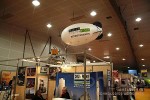 Dirigeable publicitaire sur le salon Artibat