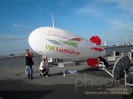 publicité sur dirigeable captif pour Val lumière