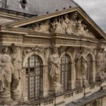 photographie aérienne de la façade musée du Louvre