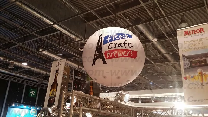 ballon hélium avec la tour Effel dessus : french craft brewers ballon