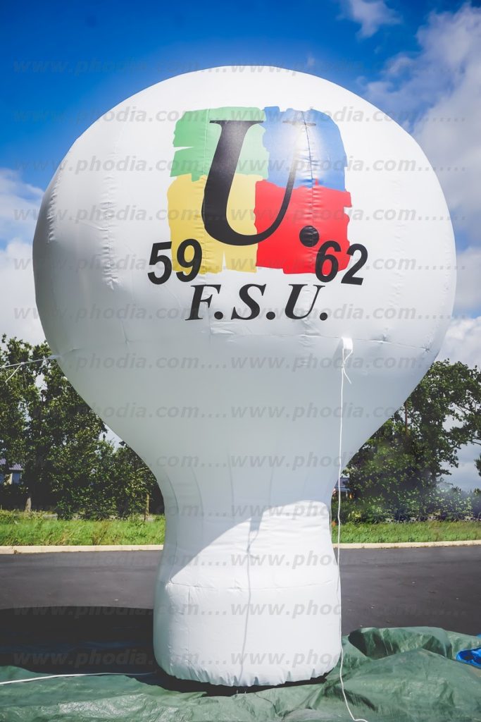 forme gonflable pour communication manifestation FSU : montgolfière à poser au sol 6 m