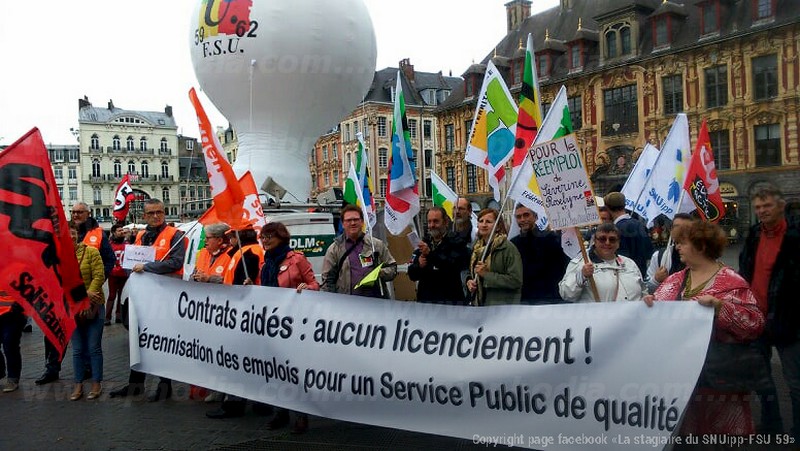 manifestation loi travail décembre 2017 à Lille avec une montgolfière de 3m