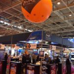 Ballon géant publicitaire sur un salon pour la société Dune envie d'ailleur