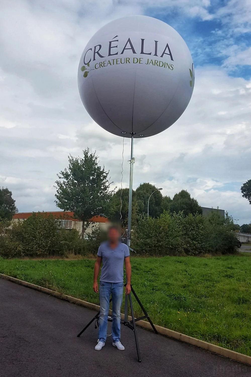 Ballon sur trépied de 1.60m de diamètre 5.5m crealia, sans hélium