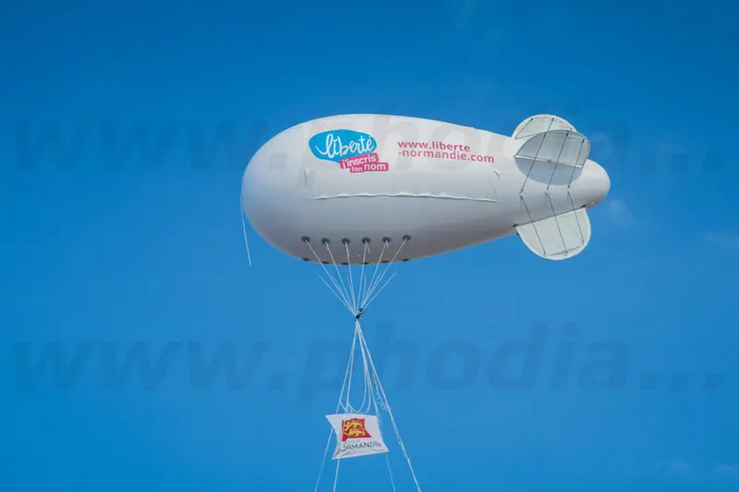 ▷ Promouvoir son entreprise avec un ballon publicitaire gonflable géant -  Datackathon