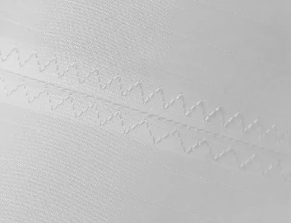 Couture en zigzag tente gonflable