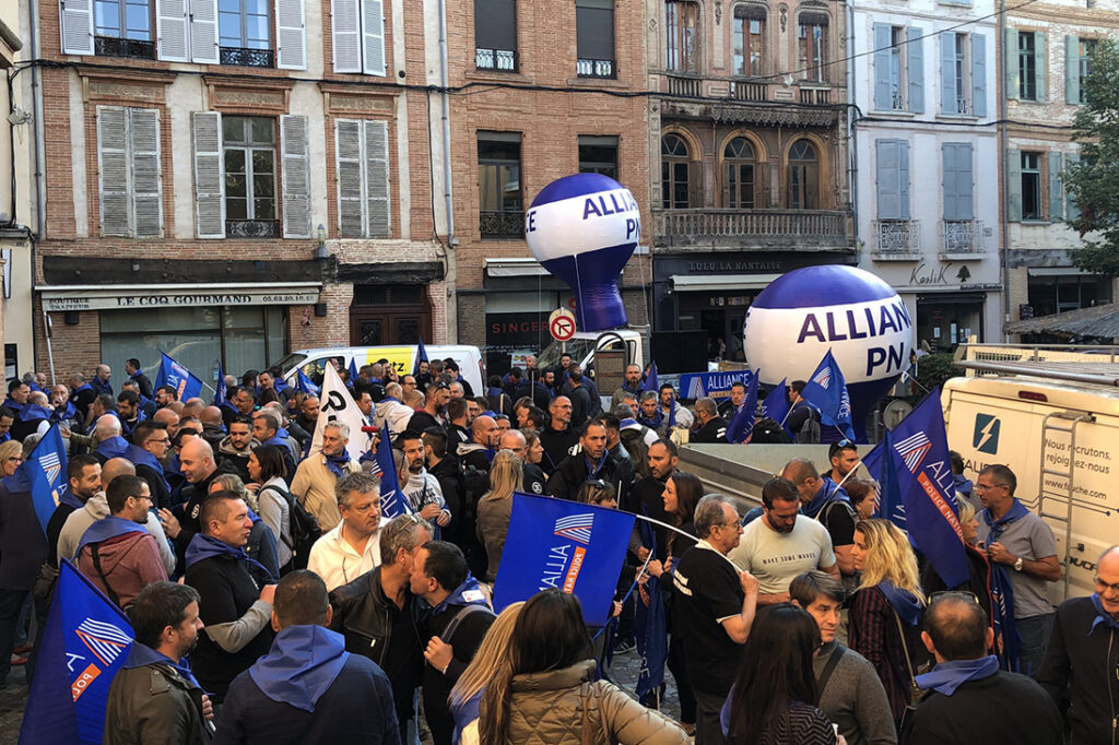 montgolfière capture tv manifestation policiers 2 octobre 2019, AV, Auto-ventilé