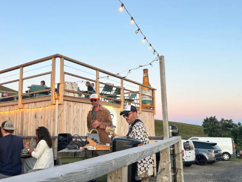 plv air captif bouteille de bi&egrave;re 2m durana, beer tour, &eacute;v&egrave;nement, bar