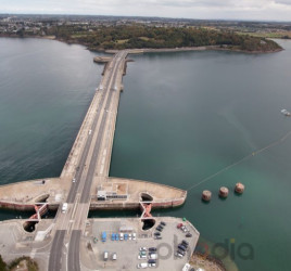photographie a&eacute;rienne barrage hydro&eacute;lectrique de la Rance
