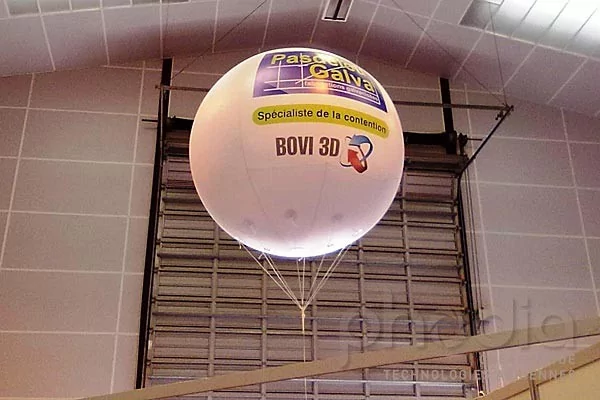 Ballons publicitaires au Space: Pasdelou-Galva